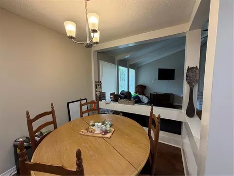 Dining - 304 Syracuse St, Mobile, AL 36608 photo 2 of 3