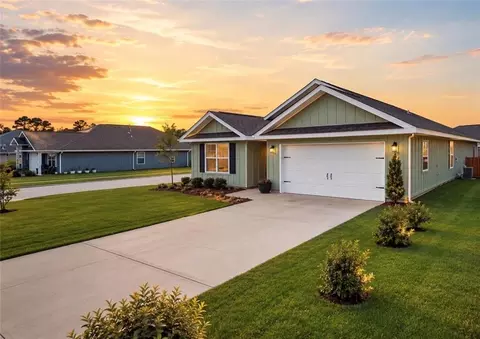 7433 Coppin Dr, Foley, AL 36535
