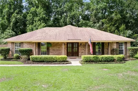 7711 Creekwood Dr, Mobile, AL 36695
