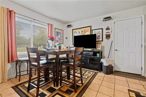Dining - 859 Carleton Ave, Mobile, AL 36617 photo 2 of 2