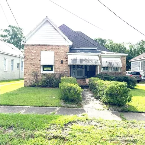 11 Hannon Ave, Mobile, AL 36604