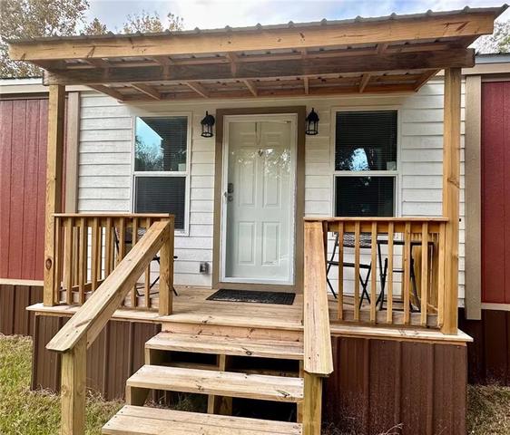 7710 Pecan Dr S, Irvington, AL 36544