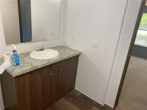 Bath - 13245 N Forest Dr, Axis, AL 36505 photo 2 of 3