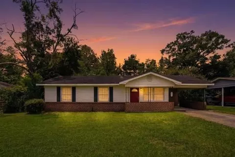 3173 Ralston Rd, Mobile, AL 36606