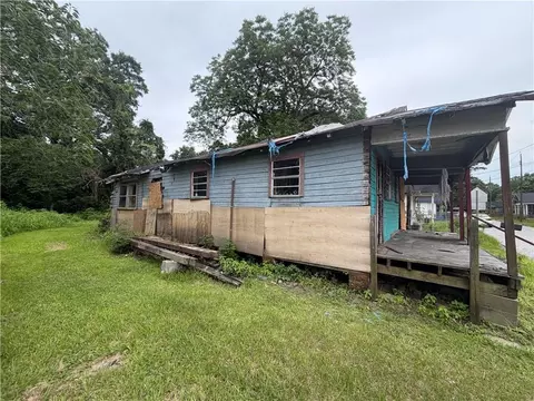 2462 Richardson St, Mobile, AL 36610 photo 2