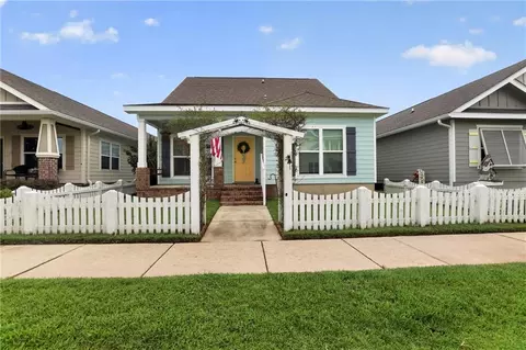 1210 Primrose Ln, Foley, AL 36535