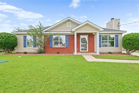 4971 Myrick Ct, Mobile, AL 36695
