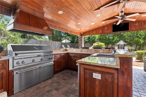 Kitchen - 34 Buerger Rd, Mobile, AL 36608 photo 6 of 7