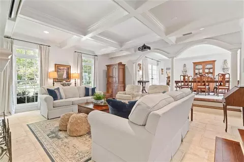 Living - 34 Buerger Rd, Mobile, AL 36608 photo 4 of 7