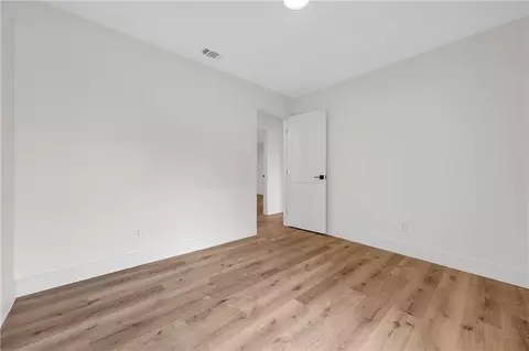 Bedroom - 6025 Howells Ferry Rd, Mobile, AL 36618 photo 6 of 6