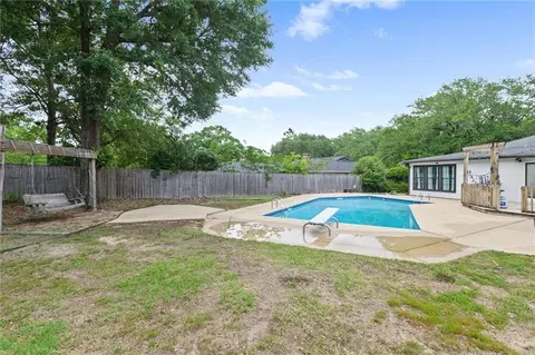 Exterior - 424 Hounds Run W, Mobile, AL 36608 photo 5 of 5