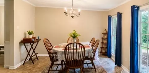 Dining - 259 Vanderbilt Dr, Mobile, AL 36608 photo 1 of 1