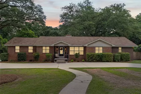Exterior - 859 Cottage Hill Ave, Mobile, AL 36693 photo 3 of 3