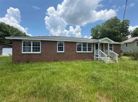 9110 Robley Ln, Semmes, AL 36575