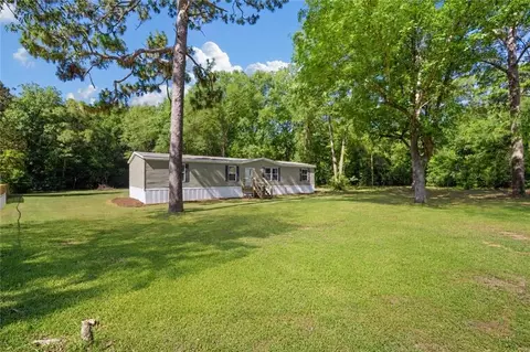 11303 Old Moffat Rd, Wilmer, AL 36587
