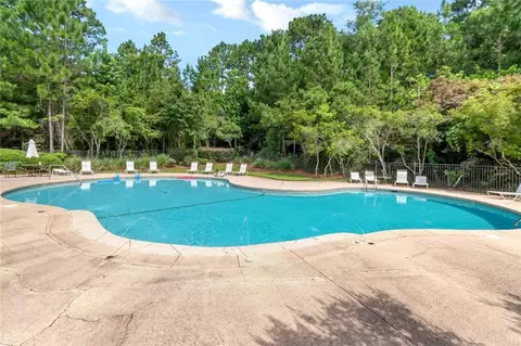 Exterior - 6208 Whitebark Dr, Mobile, AL 36693 photo 6 of 7