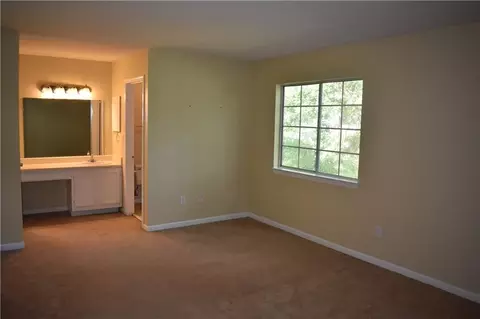 Bedroom - 6701 Dickens Ferry Rd #23, Mobile, AL 36608 photo 2 of 3