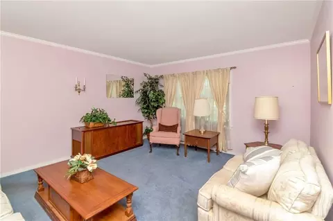Living - 324 Syracuse St, Mobile, AL 36608 photo 6 of 7