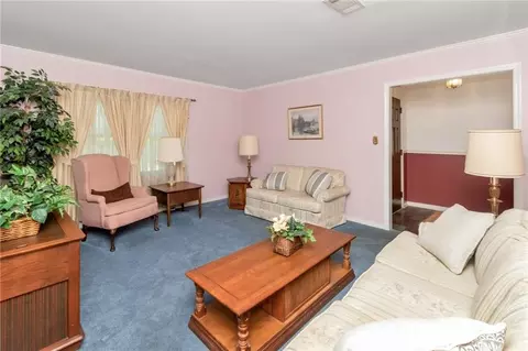 Living - 324 Syracuse St, Mobile, AL 36608 photo 7 of 7