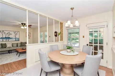 Dining - 324 Syracuse St, Mobile, AL 36608 photo 1 of 1