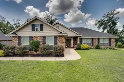2215 Fernwood Loop, Semmes, AL 36575