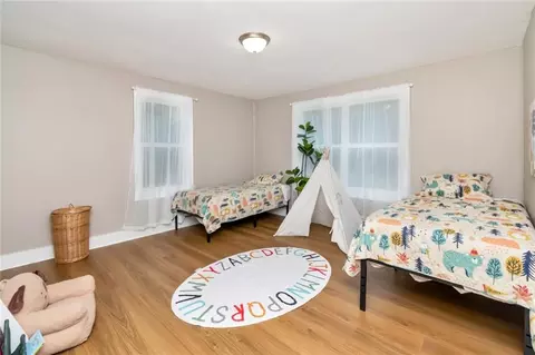 Bedroom - 655 Shannon St, Mobile, AL 36606 photo 1 of 2