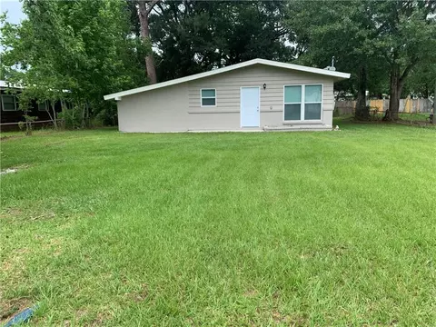 304 W Lee St, Chickasaw, AL 36611