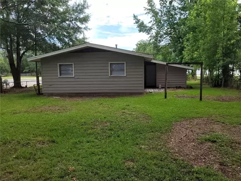 Exterior - 304 Lee St W, Chickasaw, AL 36611 photo 3 of 8