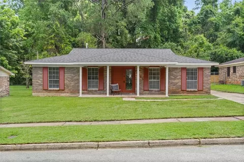 4166 Benson Dr, Mobile, AL 36618 photo 2