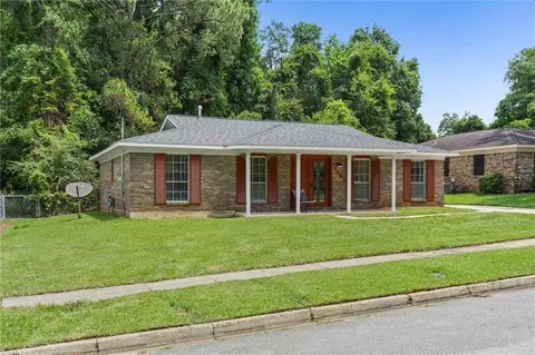 4166 Benson Dr, Mobile, AL 36618 photo 4