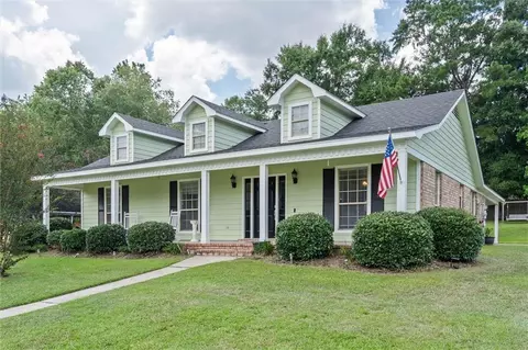 2007 Tierra Dr, Saraland, AL 36571