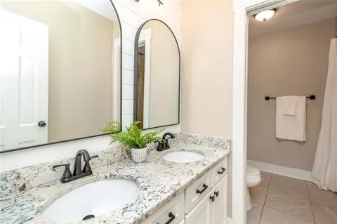 Bath - 4408 Winding Way, Mobile, AL 36693 photo 1 of 4