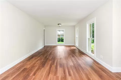 Living - 4408 Winding Way, Mobile, AL 36693 photo 6 of 12
