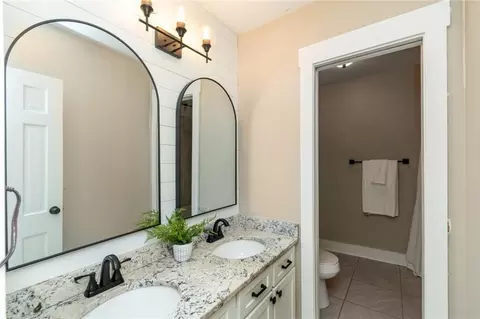 Bath - 4408 Winding Way, Mobile, AL 36693 photo 2 of 4