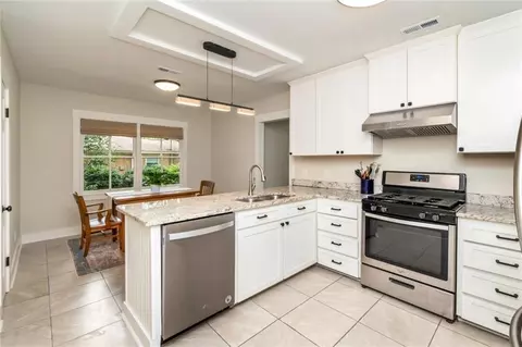 Kitchen - 4408 Winding Way, Mobile, AL 36693 photo 3 of 4