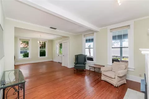 Living - 3220 Bay Front Rd, Mobile, AL 36605 photo 4 of 11