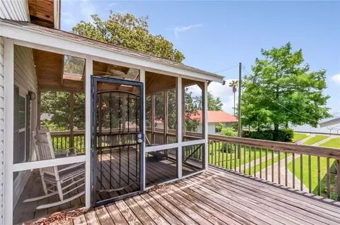 Exterior - 3220 Bay Front Rd, Mobile, AL 36605 photo 10 of 18