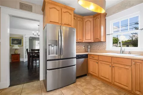Kitchen - 101 Bradford Ave, Mobile, AL 36604 photo 1 of 2