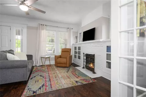 Living - 101 Bradford Ave, Mobile, AL 36604 photo 2 of 2