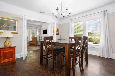 Dining - 101 Bradford Ave, Mobile, AL 36604 photo 1 of 2