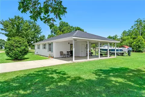 12249 Lloyd Rd, Irvington, AL 36544