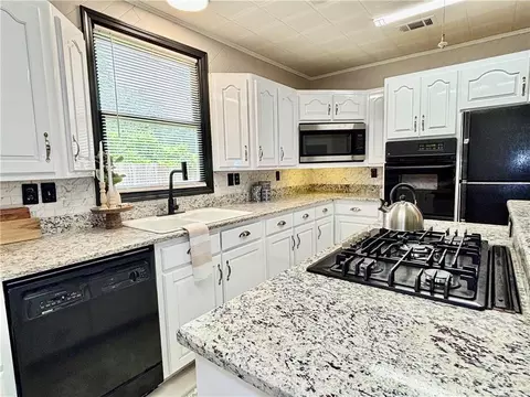 5211 Border Dr S, Mobile, AL 36608 photo 7