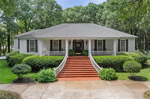 8200 Whisper Lakes Ct, Mobile, AL 36619