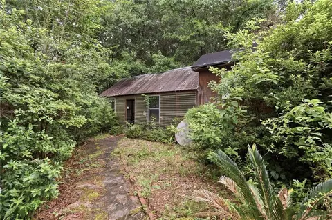 Exterior - 436 Byron Ave E, Mobile, AL 36609 photo 11 of 15