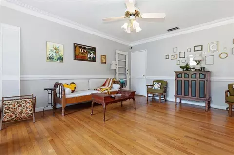 Living - 436 Byron Ave E, Mobile, AL 36609 photo 2 of 6