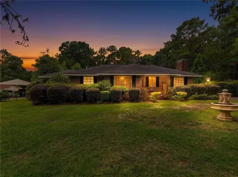 Exterior - 436 Byron Ave E, Mobile, AL 36609 photo 3 of 15
