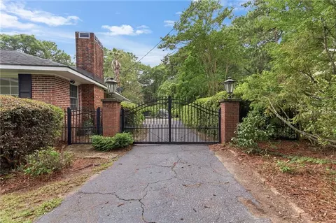 Exterior - 436 Byron Ave E, Mobile, AL 36609 photo 4 of 15