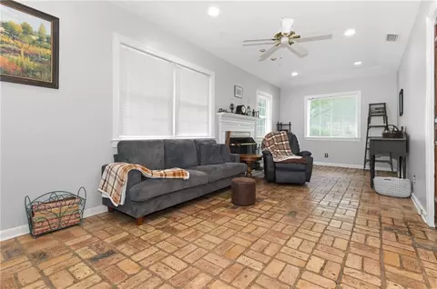 Living - 436 Byron Ave E, Mobile, AL 36609 photo 6 of 6