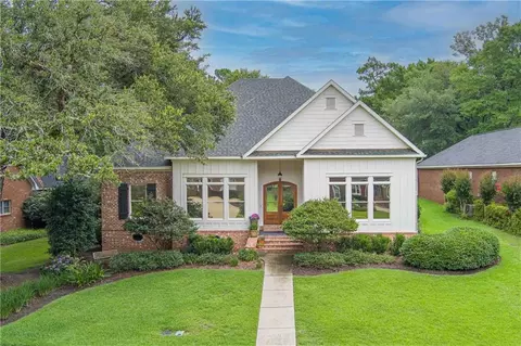 9784 Aspen Cir, Spanish Fort, AL 36527