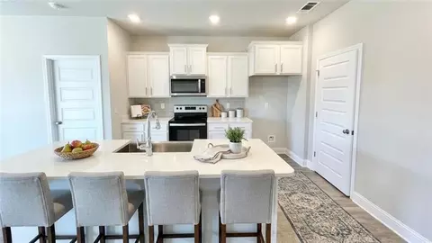 Kitchen - 1073 Realm Rd E, Mobile, AL 36608 photo 1 of 1